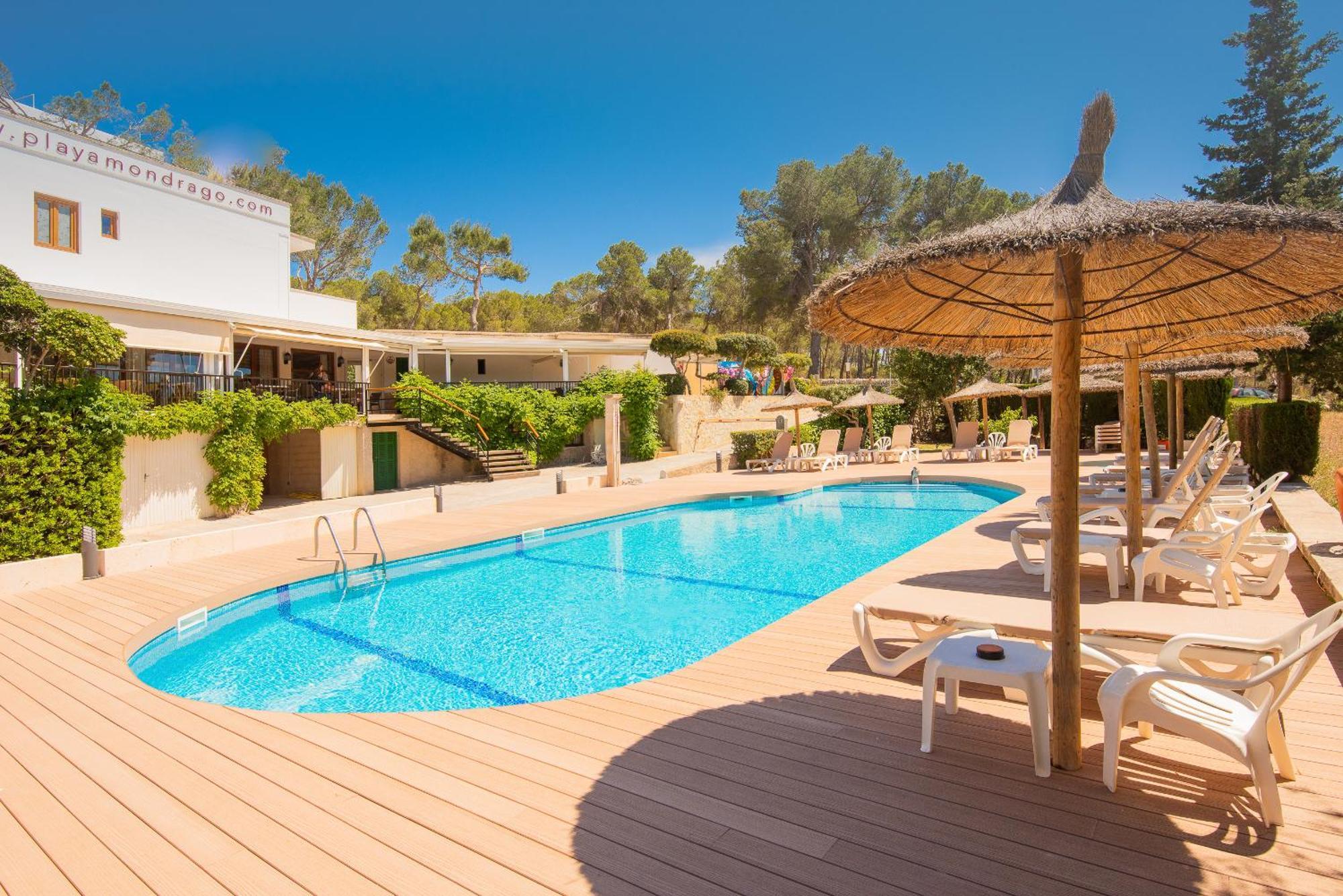 Hotel Playa Mondrago Портопетро Экстерьер фото