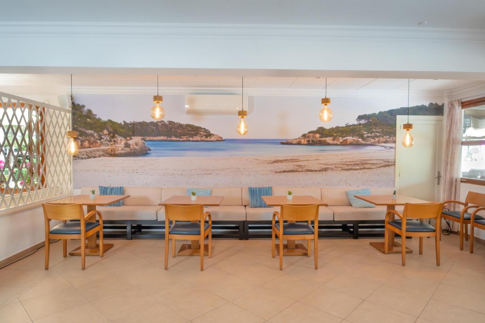 Hotel Playa Mondrago Портопетро Экстерьер фото