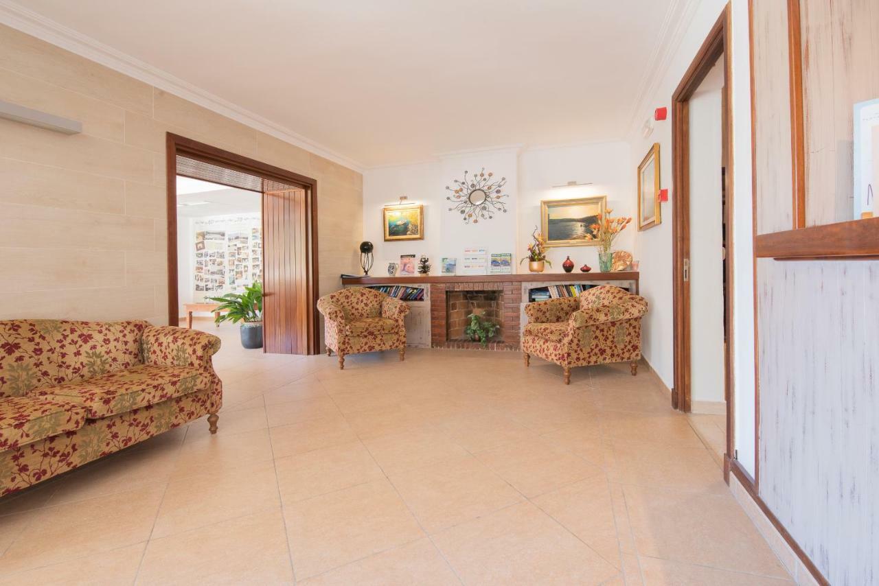 Hotel Playa Mondrago Портопетро Экстерьер фото