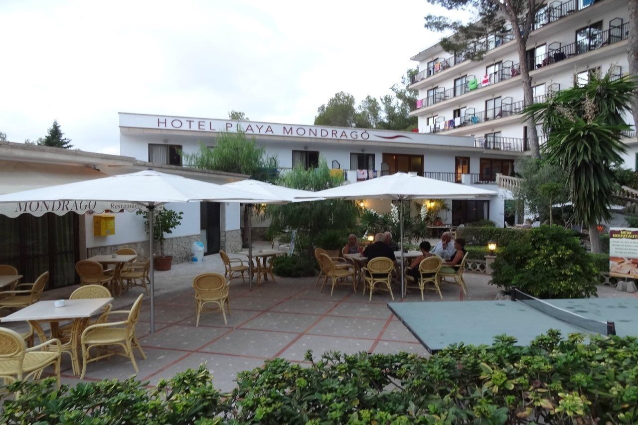 Hotel Playa Mondrago Портопетро Экстерьер фото